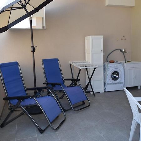 Casa Vacanze Lombardo سانتا تيريزا دي ريفا المظهر الخارجي الصورة