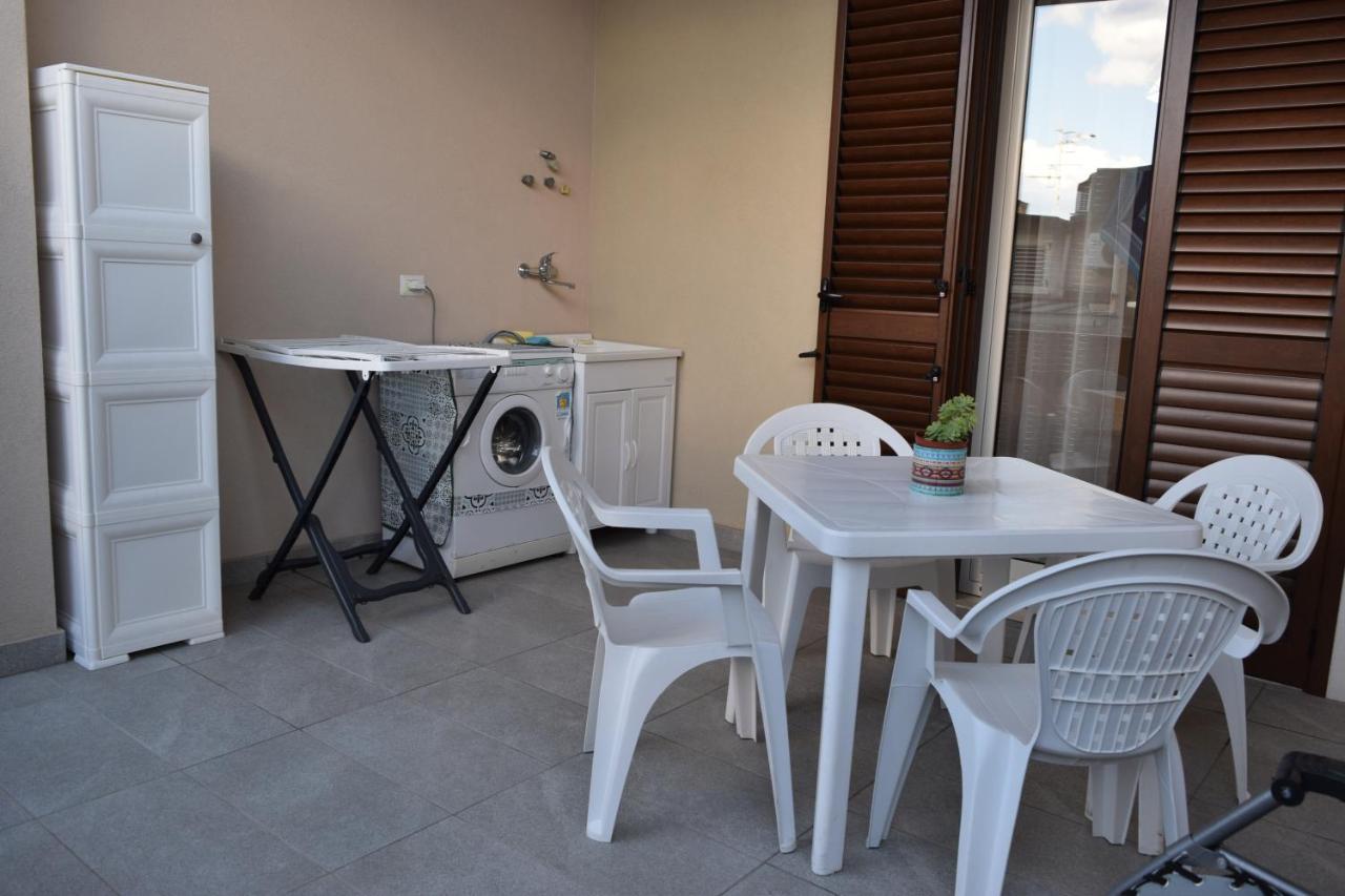 Casa Vacanze Lombardo سانتا تيريزا دي ريفا المظهر الخارجي الصورة