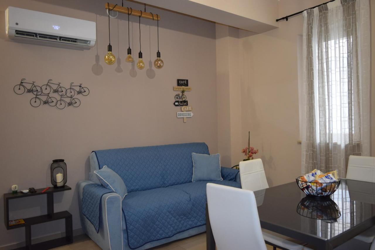 Casa Vacanze Lombardo سانتا تيريزا دي ريفا المظهر الخارجي الصورة