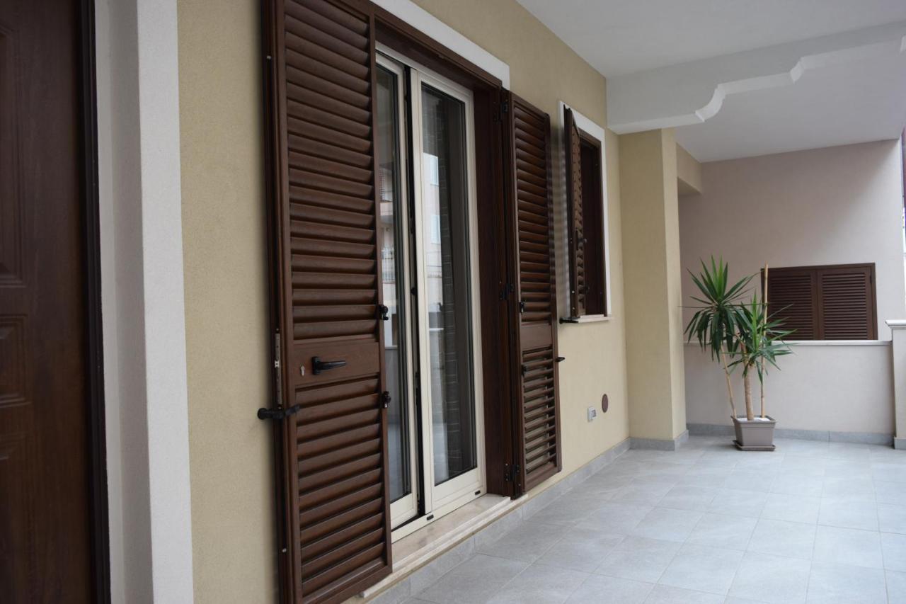 Casa Vacanze Lombardo سانتا تيريزا دي ريفا المظهر الخارجي الصورة