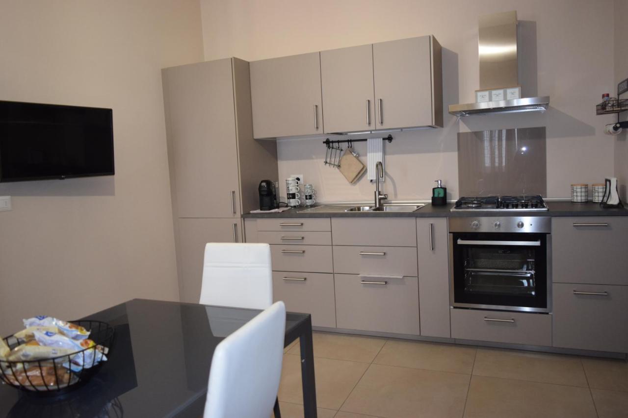 Casa Vacanze Lombardo سانتا تيريزا دي ريفا المظهر الخارجي الصورة
