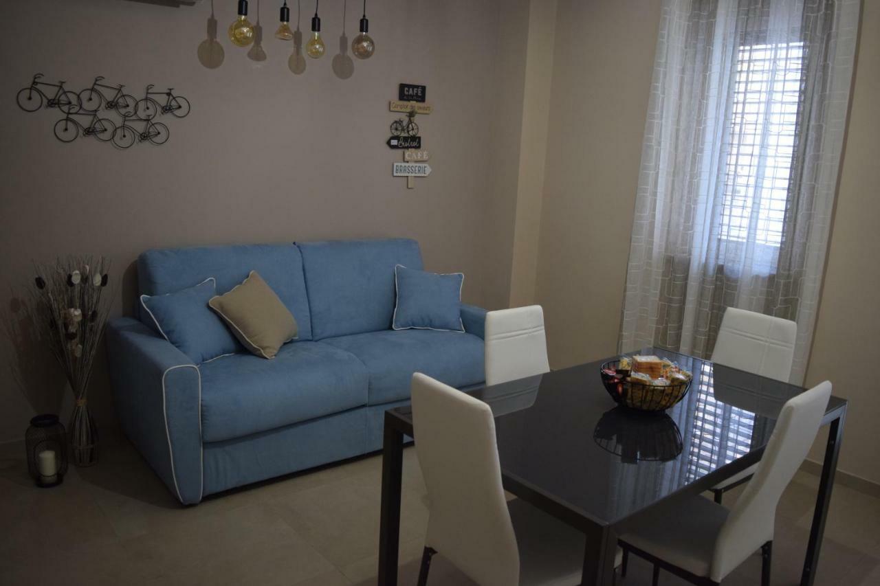 Casa Vacanze Lombardo سانتا تيريزا دي ريفا المظهر الخارجي الصورة