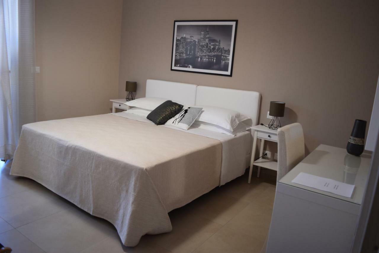 Casa Vacanze Lombardo سانتا تيريزا دي ريفا المظهر الخارجي الصورة